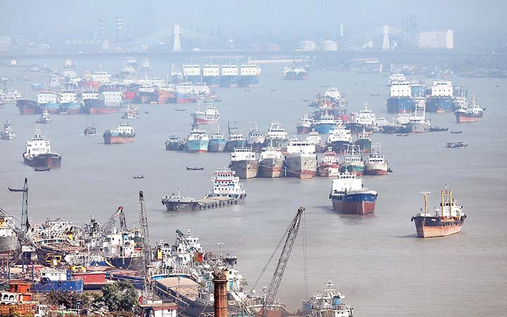 বামজোটের হরতালে স্বাভাবিক বন্দর নগরী
